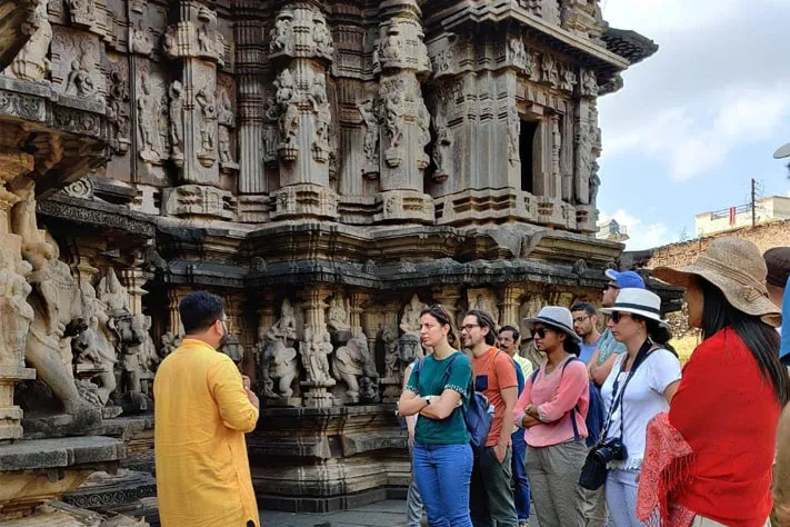 Heritage Tour Guide: A Definitive Guide to Professional Interpretation